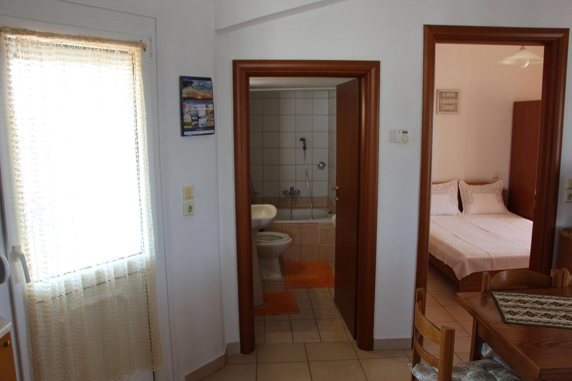 Matina'S Apartments Принос Номер фото
