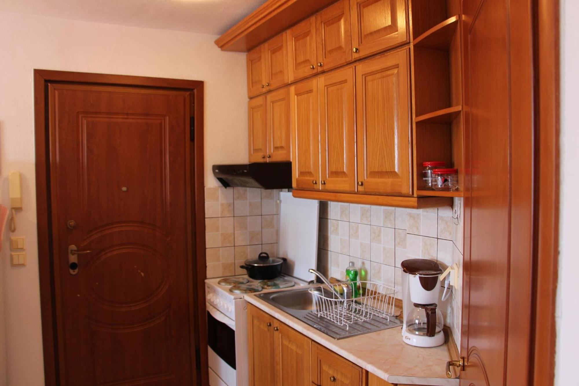 Matina'S Apartments Принос Номер фото